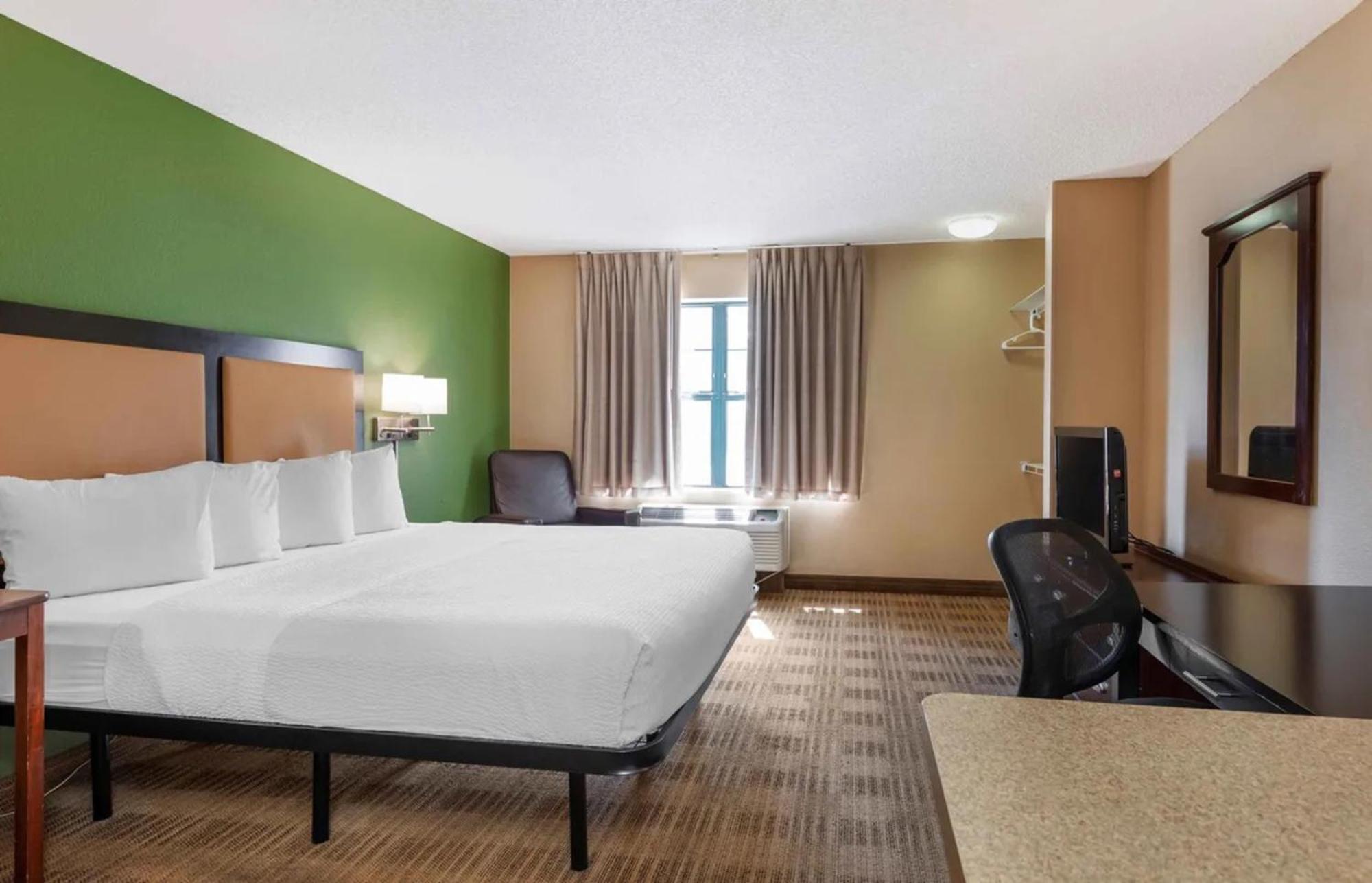 Relax Suites Extended Stay - لا ميرادا المظهر الخارجي الصورة